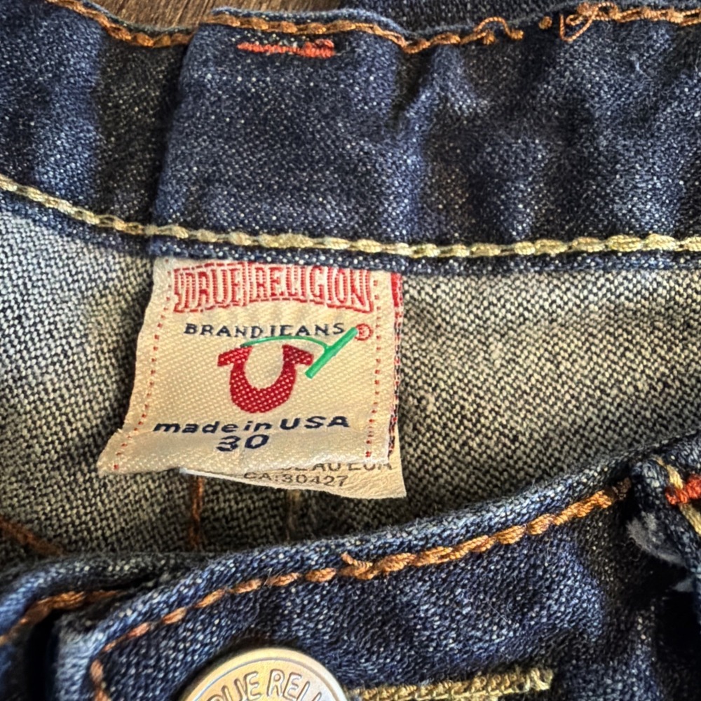 VTG True Religion Jeans Womens 30 Low Blue Denim Bootcut Made in USA Bobby Big T - Picture 3 of 4